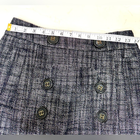 BCBG MaxAzria Black Tweed Skirt. - Picture 5 of 7